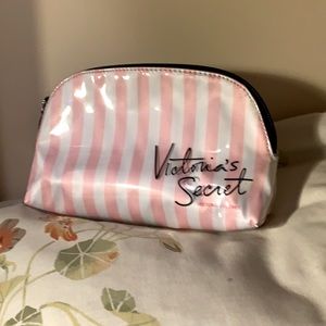 Makeup bag